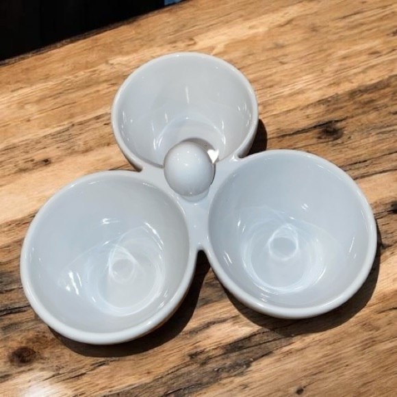 The Pampered Chef Dots Condiment Bowl - Picture 2 of 3